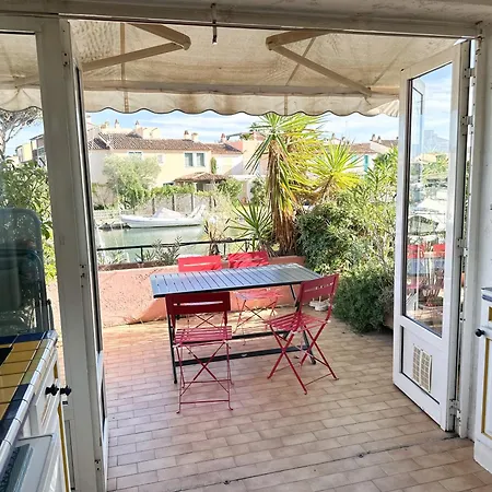 Apartment Port 2/4 Pers Avec Grande Terrasse Grimaud