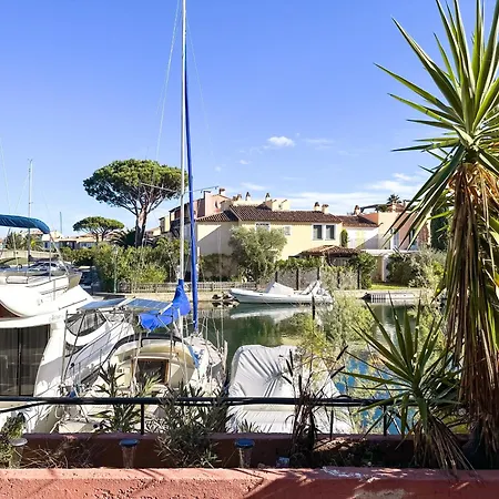 Port 2/4 Pers Avec Grande Terrasse Apartmán Grimaud